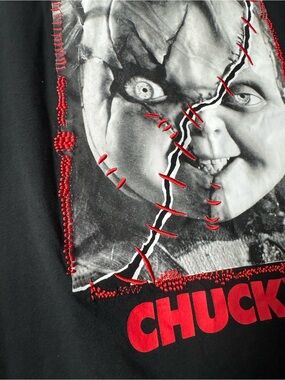 Chucky Childs Play Horror Movie Graphic T-Shirt embroidered stitching size L